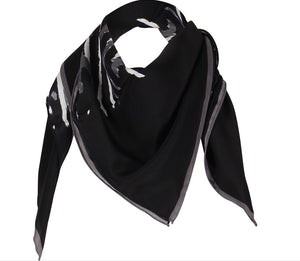 Charlotte Sparre Copenhagen Zee 90x90 cm Scarf Black
